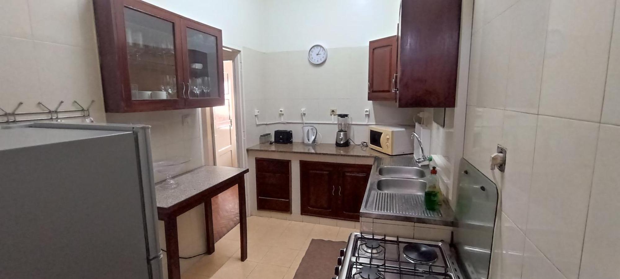 Cozzy 24 Appartement Maputo Buitenkant foto